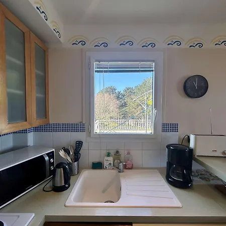 Seafront Flat With Indoor Pool With Stunning Views Plestin-les-Greves