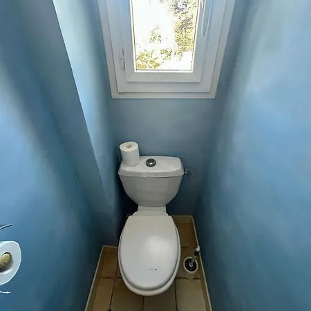 Seafront Flat With Indoor Pool With Stunning Views Apartment *