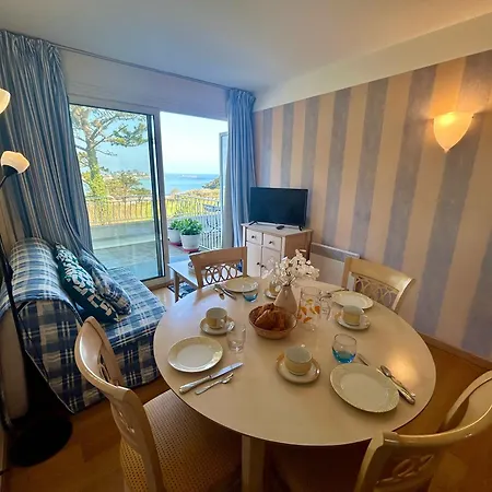 Seafront Flat With Indoor Pool With Stunning Views Apartment Plestin-les-Greves